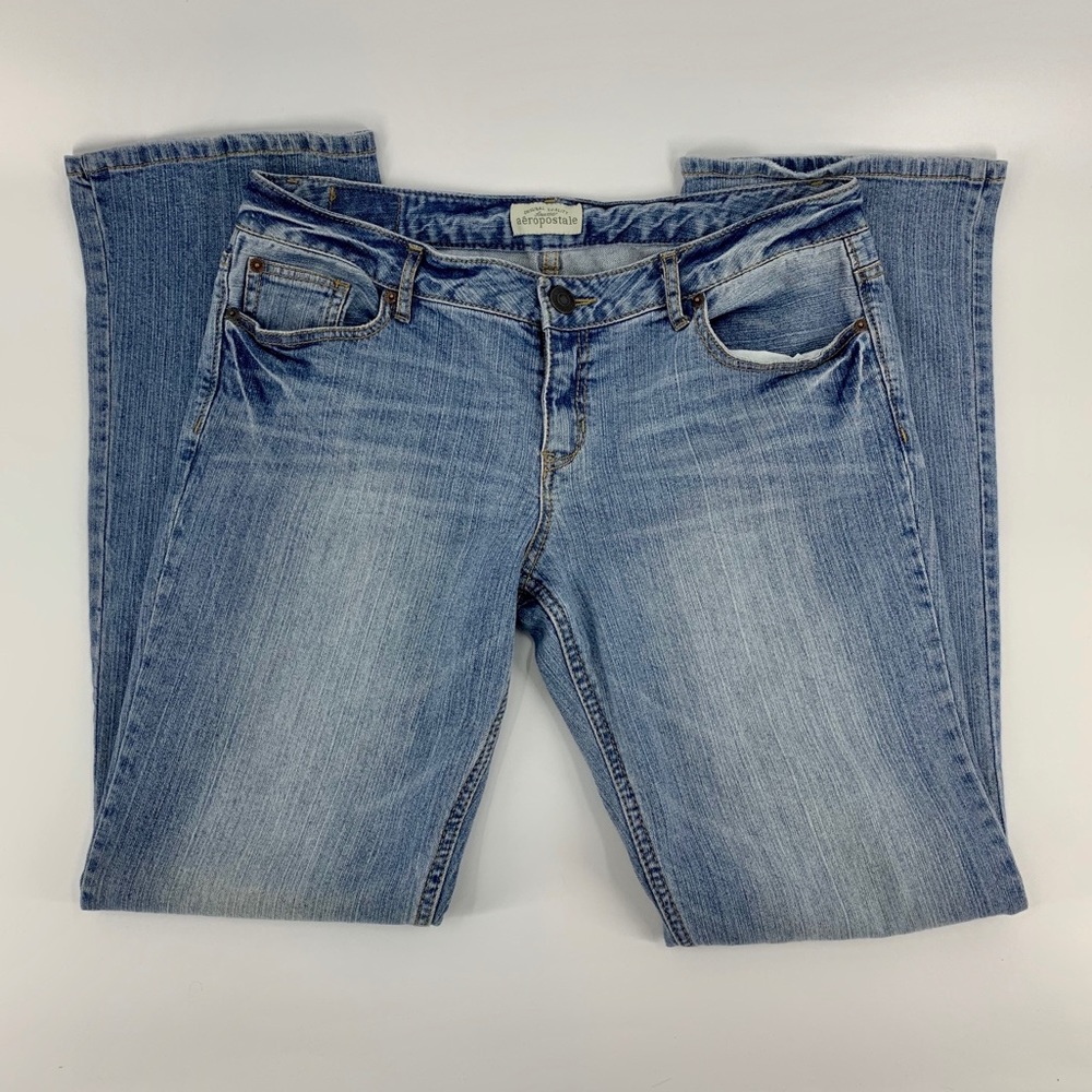 Aeropostale Chelsea Boot Cut Light Wash Jeans